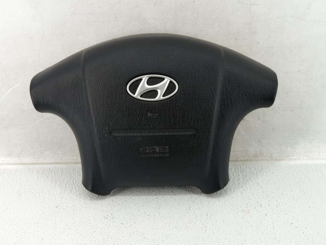 2001-2005 Chevrolet Malibu Air Bag Driver Left Steering Wheel Mounted P/N:KM9E097X029521 120396 Fits 2001 2002 2003 2004 2005 OEM Used Auto Parts