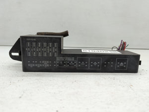 2000-2005 Chevrolet Cavalier Fusebox Fuse Box Panel Relay Module P/N:15401742-002 Fits 2000 2001 2002 2003 2004 2005 OEM Used Auto Parts