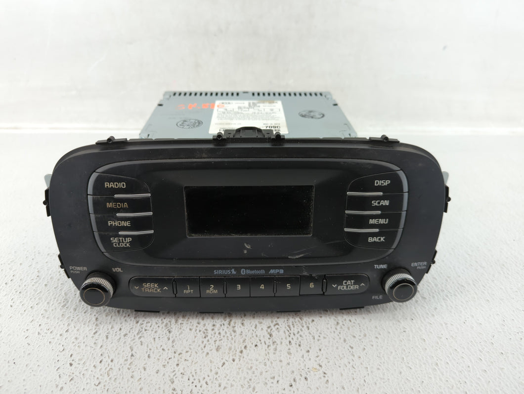 2014-2016 Kia Soul Radio AM FM Cd Player Receiver Replacement P/N:96170-B2090CA Fits 2014 2015 2016 OEM Used Auto Parts