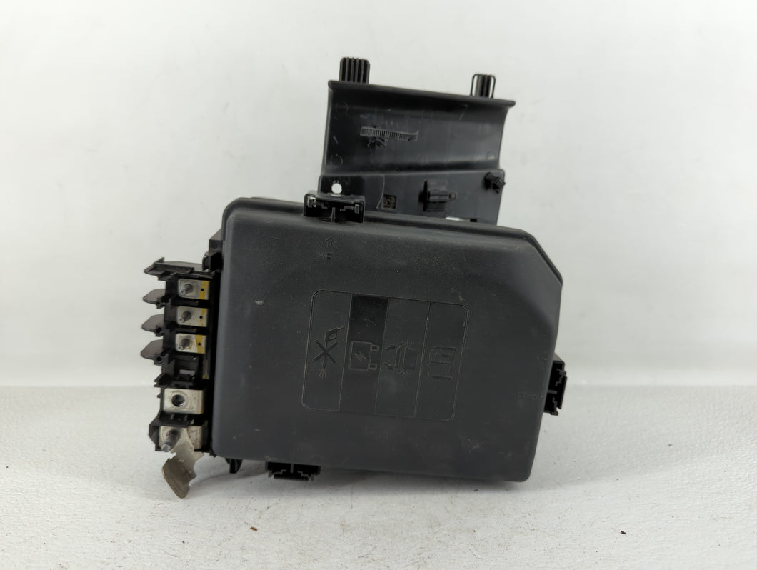 2018 Chevrolet Cruze Fusebox Fuse Box Panel Relay Module P/N:42571924 39017449 Fits OEM Used Auto Parts