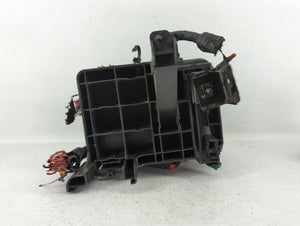 2016-2017 Chevrolet Equinox Fusebox Fuse Box Panel Relay Module P/N:23325532_01 Fits 2016 2017 OEM Used Auto Parts