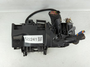 2017-2019 Ford Taurus Fusebox Fuse Box Panel Relay Module P/N:DG1T-14A003-BA Fits 2017 2018 2019 OEM Used Auto Parts