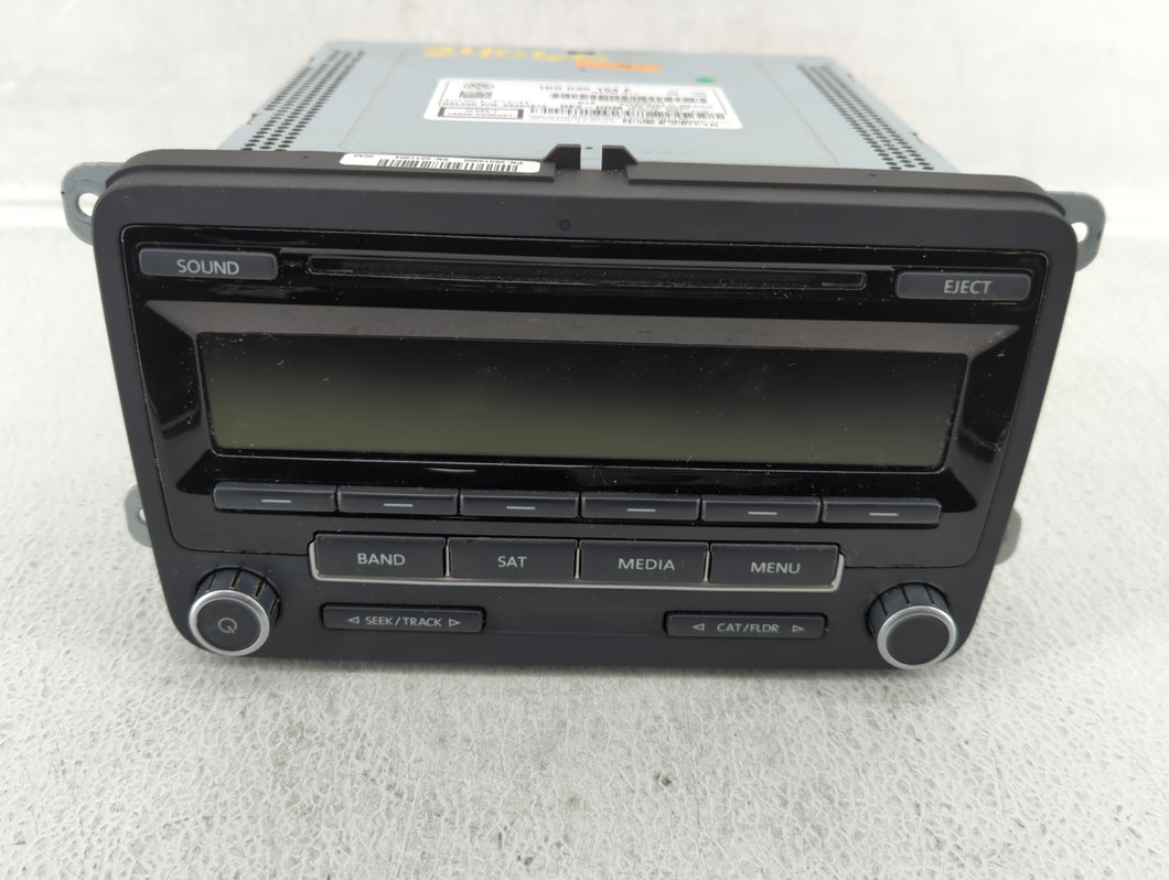 2014 Volkswagen Jetta Radio AM FM Cd Player Receiver Replacement P/N:1K0 035 164 F Fits 2013 2015 OEM Used Auto Parts