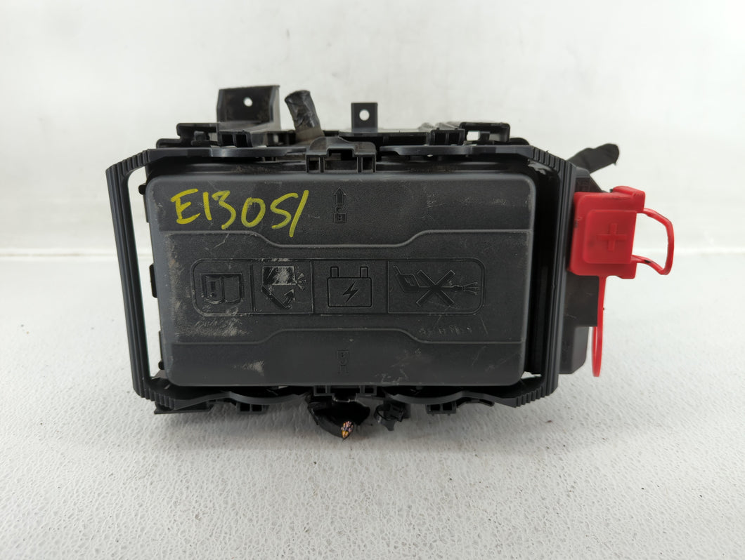 2019 Chevrolet Malibu Fusebox Fuse Box Panel Relay Module Fits OEM Used Auto Parts