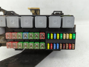 2005-2007 Ford Escape Fusebox Fuse Box Panel Relay Module P/N:5M64-14A254-AG Fits 2005 2006 2007 OEM Used Auto Parts