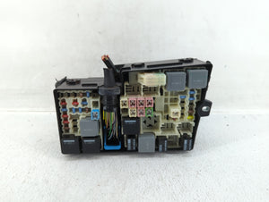 2015 Ford Focus Fusebox Fuse Box Panel Relay Module P/N:AV6T-14A067-AD AV6T-14A142-AB Fits OEM Used Auto Parts