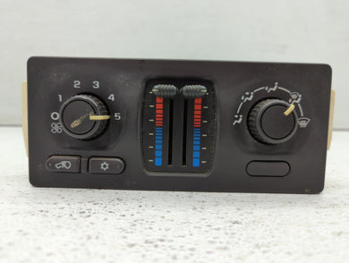 2003-2004 Gmc Sierra 2500 Climate Control Module Temperature AC/Heater Replacement P/N:15107752 Fits 2003 2004 OEM Used Auto Parts