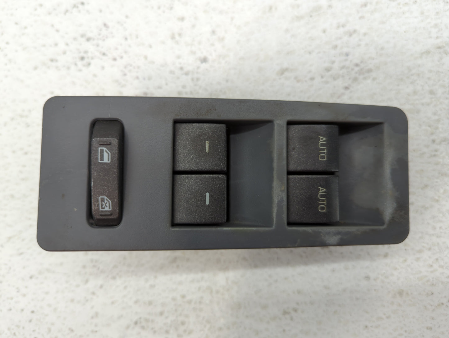 2010-2012 Lincoln Mkz Master Power Window Switch Replacement Driver Side Left P/N:9H6T-14540-AAW BH6T-14540-AAW Fits OEM Used Auto Parts - Oemusedautoparts1.com