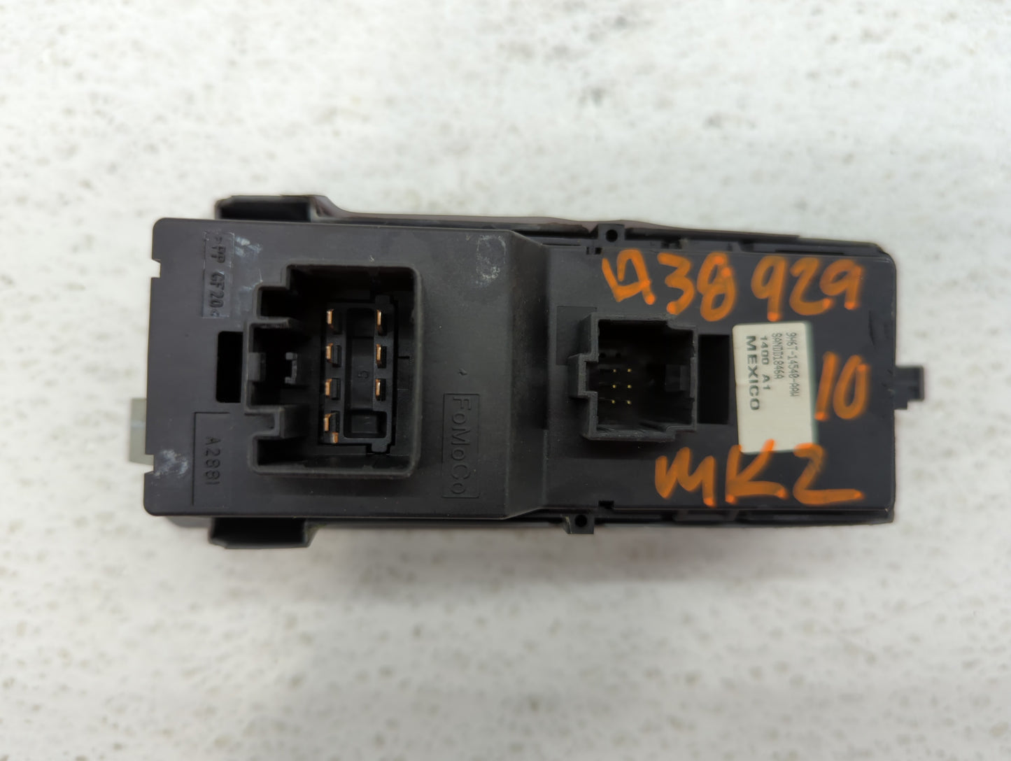 2010-2012 Lincoln Mkz Master Power Window Switch Replacement Driver Side Left P/N:9H6T-14540-AAW BH6T-14540-AAW Fits OEM Used Auto Parts - Oemusedautoparts1.com