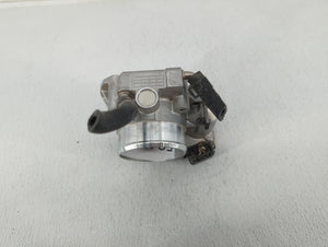 2011-2015 Hyundai Sonata Throttle Body P/N:35100-2G800 Fits 2011 2012 2013 2014 2015 2016 OEM Used Auto Parts