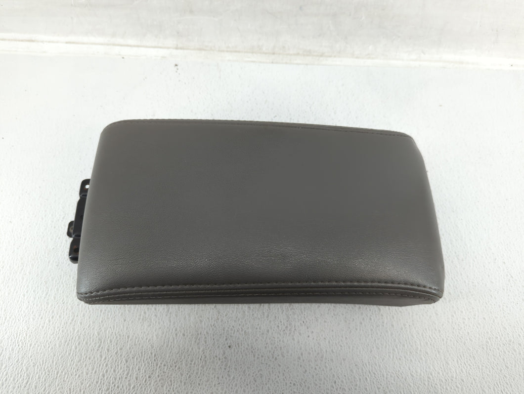 2008-2012 Chevrolet Malibu Center Console Armrest Cover Lid Fits 2008 2009 2010 2011 2012 OEM Used Auto Parts