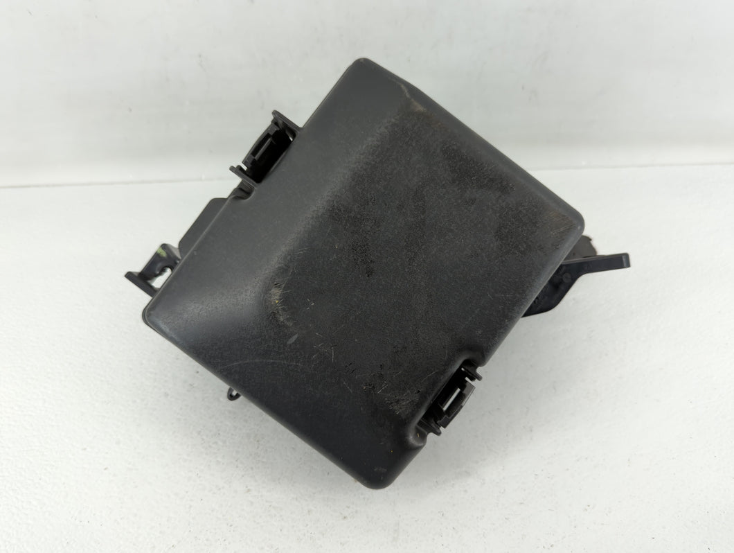 2015 Hyundai Sonata Fusebox Fuse Box Panel Relay Module P/N:91950-C1820 91200-C2010 Fits OEM Used Auto Parts