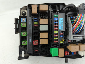 2014-2015 Hyundai Elantra Fusebox Fuse Box Panel Relay Module P/N:91950-A5712 Fits 2014 2015 OEM Used Auto Parts