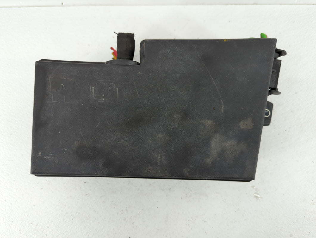 2013-2016 Ford Escape Fusebox Fuse Box Panel Relay Module P/N:AV6T-14A067-AC Fits 2013 2014 2015 2016 OEM Used Auto Parts