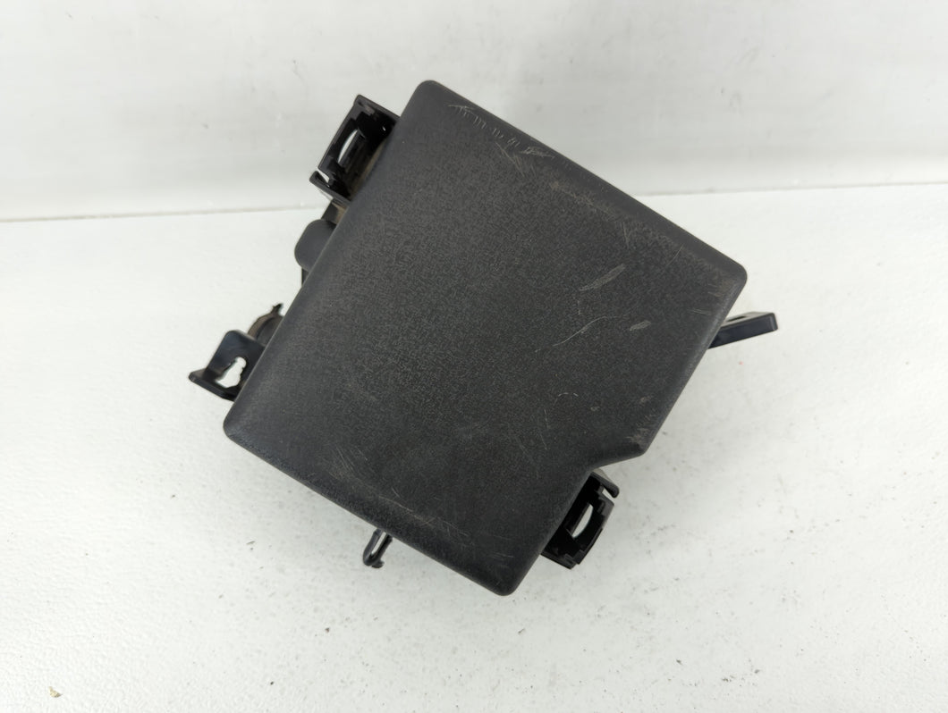 2019-2020 Kia Sorento Fusebox Fuse Box Panel Relay Module P/N:91941-C6220 Fits 2019 2020 OEM Used Auto Parts