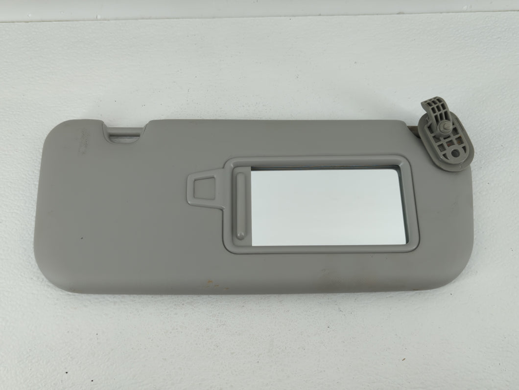 2021 Kia Rio Sun Visor Shade Replacement Passenger Right Mirror Fits OEM Used Auto Parts