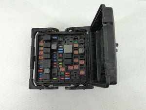 2017-2019 Cadillac Cts Fusebox Fuse Box Panel Relay Module P/N:23359587 84014012 Fits 2017 2018 2019 OEM Used Auto Parts