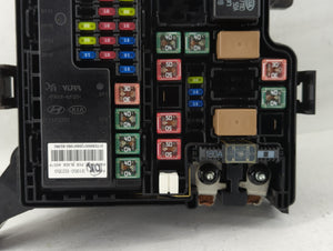 2017-2019 Kia Soul Fusebox Fuse Box Panel Relay Module P/N:91950-B2330 Fits 2017 2018 2019 OEM Used Auto Parts