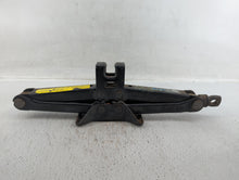 2007 Toyota Matrix Spare Scissor Car Jack