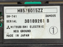 2004-2005 Mitsubishi Endeavor Radio Control Panel