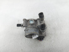 2016-2018 Hyundai Tucson Throttle Body P/N:35100-2B340 Fits 2015 2016 2017 2018 2019 2020 2021 2022 OEM Used Auto Parts