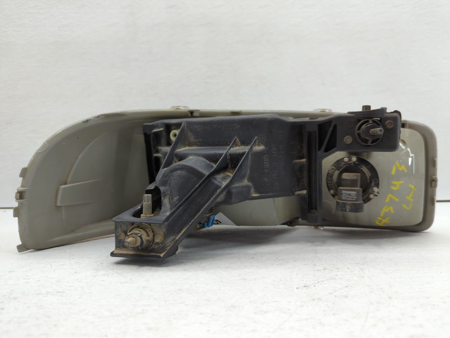 2006-2007 Gmc Sierra 1500 Driver Left Oem Head Light Headlight Lamp - Oemusedautoparts1.com