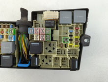 2017 Ford Escape Fusebox Fuse Box Panel Relay Module P/N:AV6T-14A142-AB AV6T-14A067-AD Fits OEM Used Auto Parts