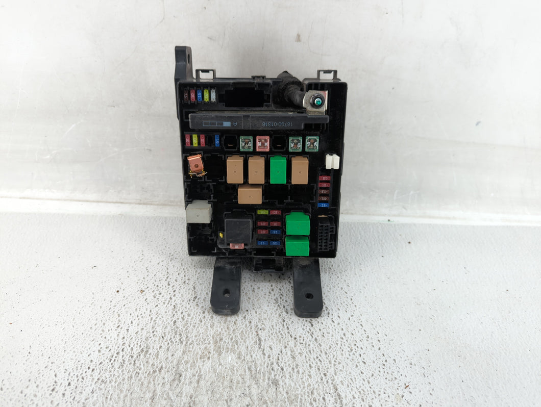 2014-2016 Kia Sportage Fusebox Fuse Box Panel Relay Module P/N:91340-3W360 91340-3W070 Fits 2014 2015 2016 OEM Used Auto Parts