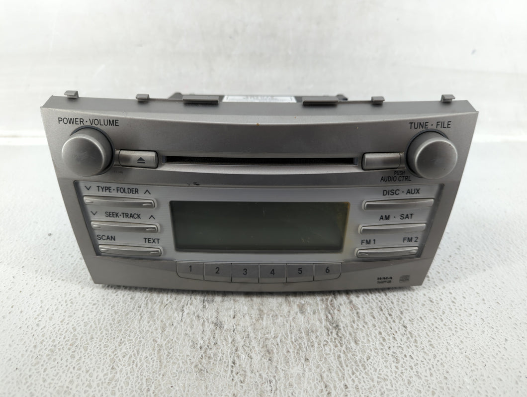 2010-2011 Toyota Camry Radio AM FM Cd Player Receiver Replacement P/N:86120-06480 Fits 2010 2011 OEM Used Auto Parts