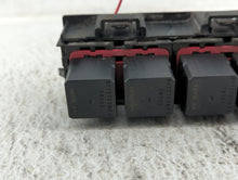 2011-2014 Chrysler 200 Fusebox Fuse Box Relay Module Tipm