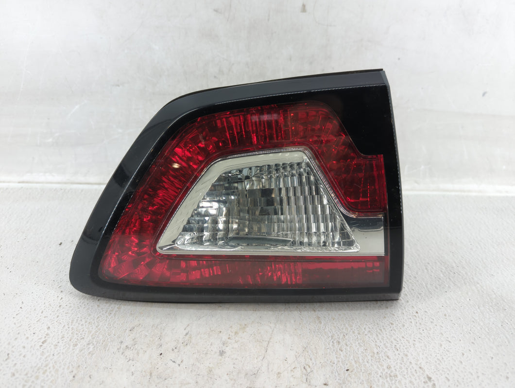 2013-2017 Chevrolet Traverse Tail Light Assembly Driver Left OEM P/N:20956907 Fits 2013 2014 2015 2016 2017 OEM Used Auto Parts