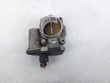 2008-2012 Chevrolet Malibu Throttle Body P/N:2570AA 186AA Fits 2007 2008 2009 2010 2011 2012 OEM Used Auto Parts