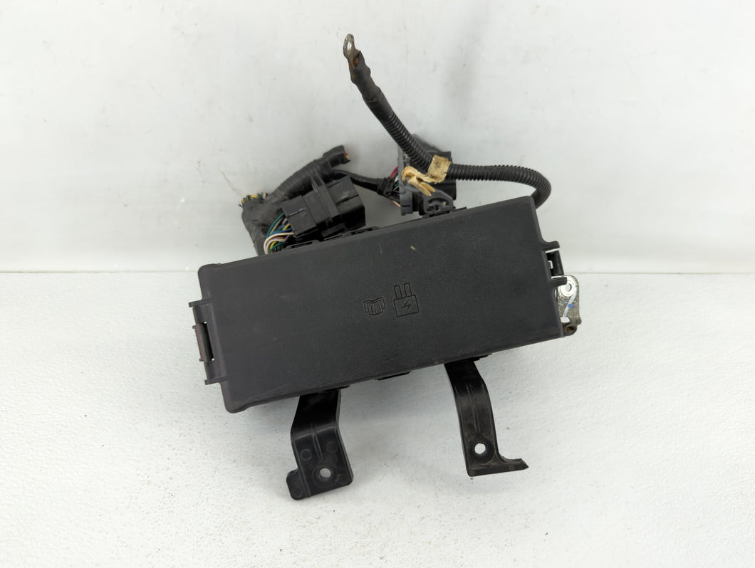 2010-2012 Ford Fusion Fusebox Fuse Box Panel Relay Module P/N:7E5T-14A003-BA Fits 2010 2011 2012 OEM Used Auto Parts