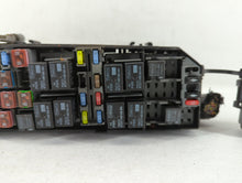 2010 Ford Escape Fusebox Fuse Box Panel Relay Module P/N:8L8T-14A003-AE 9L8T-14A003-BB Fits OEM Used Auto Parts