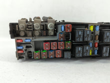 2010 Ford Escape Fusebox Fuse Box Panel Relay Module P/N:8L8T-14A003-AE 9L8T-14A003-BB Fits OEM Used Auto Parts