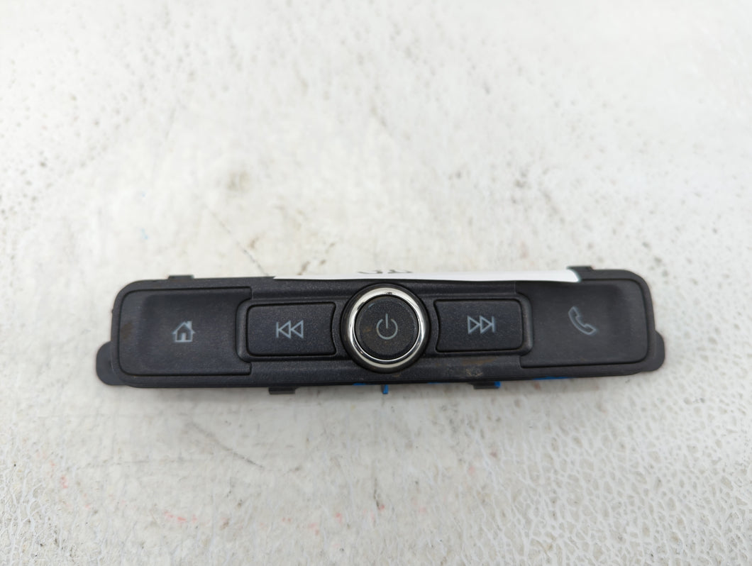 2016-2018 Chevrolet Silverado 2500 Radio Control Panel