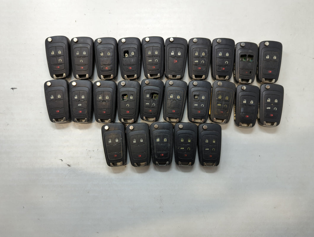 Lot of 25 Chevrolet Keyless Entry Remote Fob MIXED FCC IDS MIXED PART