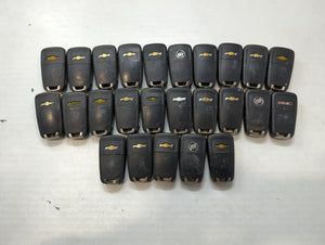 Lot of 25 Chevrolet Keyless Entry Remote Fob MIXED FCC IDS MIXED PART