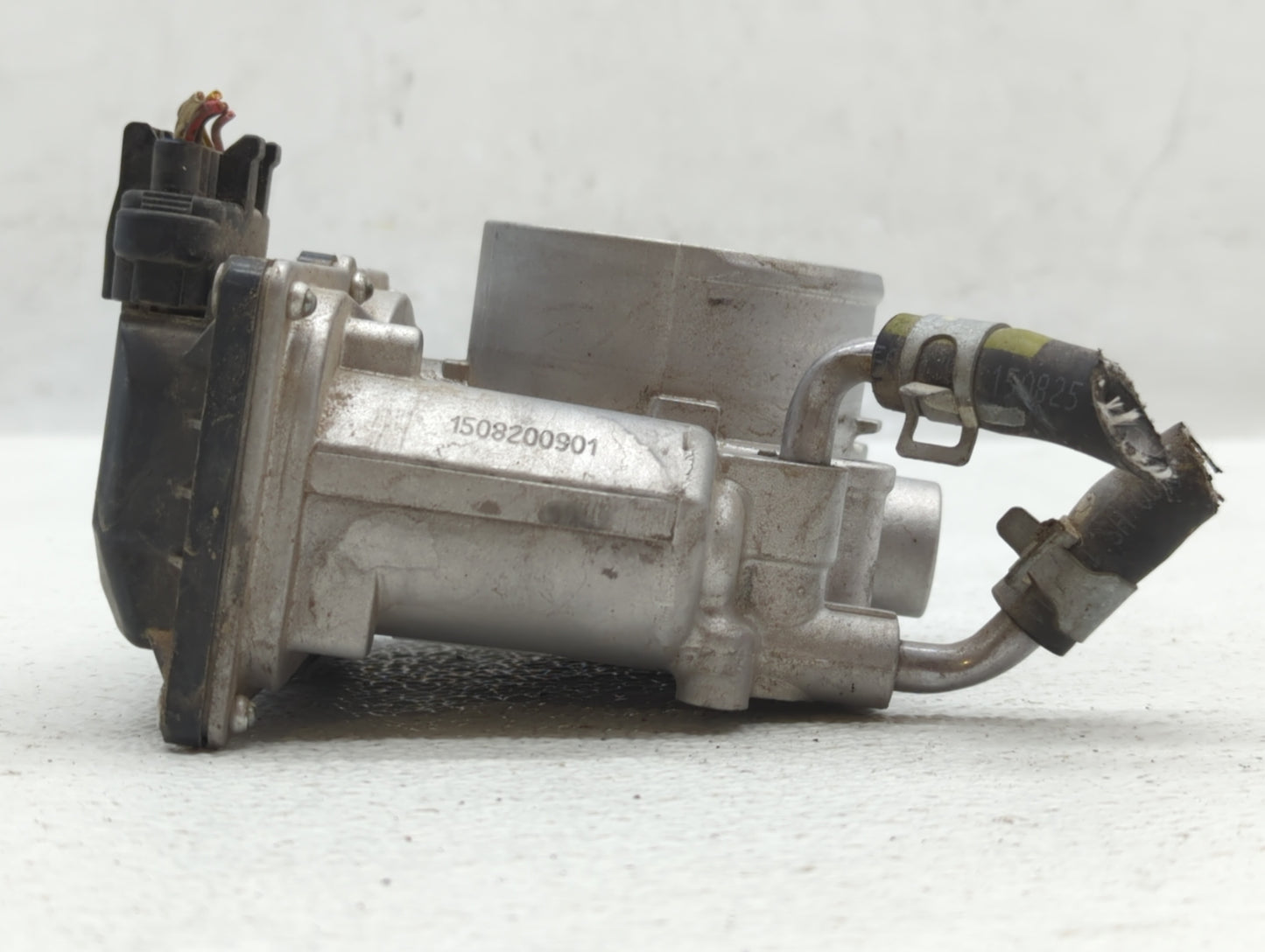 2011-2020 Hyundai Elantra Throttle Body P/N:35100-2E000 Fits 2011 2012 2013 2014 2015 2016 2017 2018 2019 2020 2021 OEM Used Auto Parts - Oemusedautoparts1.com