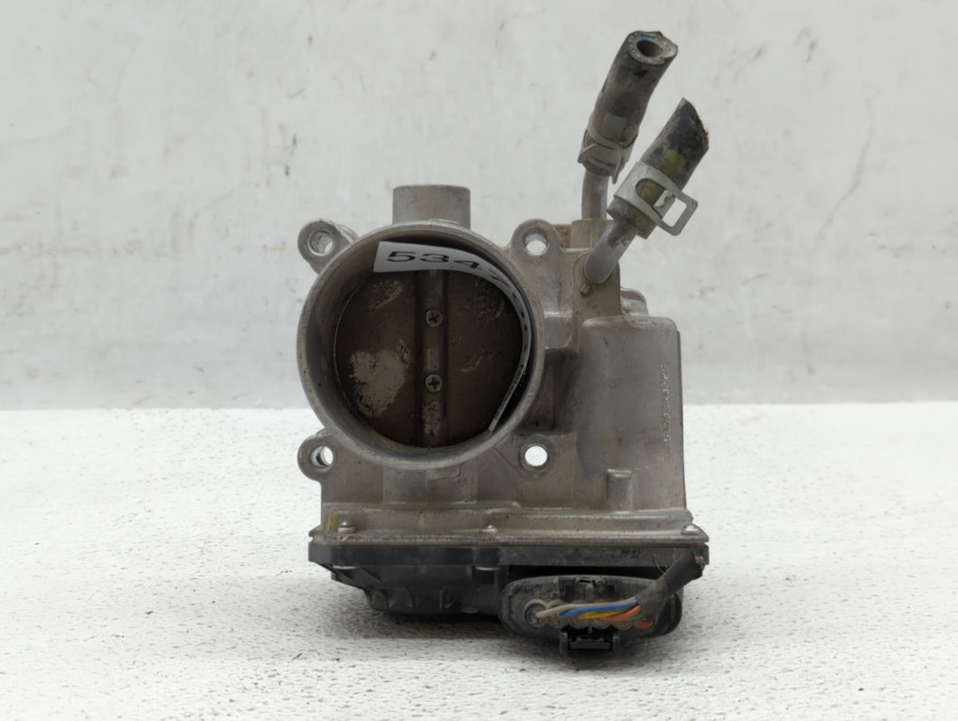 2014-2019 Kia Soul Throttle Body P/N:35100-2E000 Fits 2011 2012 2013 2014 2015 2016 2017 2018 2019 2020 2021 OEM Used Auto Parts