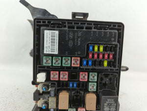 2016 Kia Soul Fusebox Fuse Box Panel Relay Module P/N:91481B2310 91950-B2280 Fits OEM Used Auto Parts