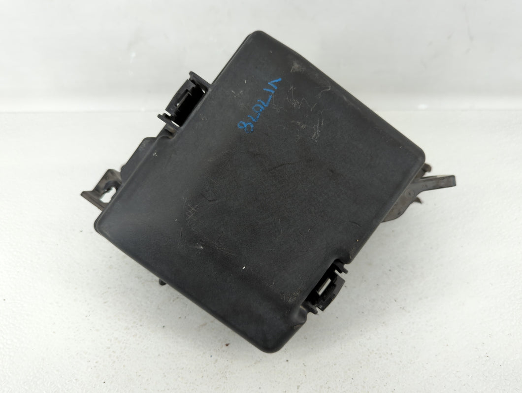 2015 Hyundai Sonata Fusebox Fuse Box Panel Relay Module P/N:91951-C2850 91950-C1820 Fits OEM Used Auto Parts