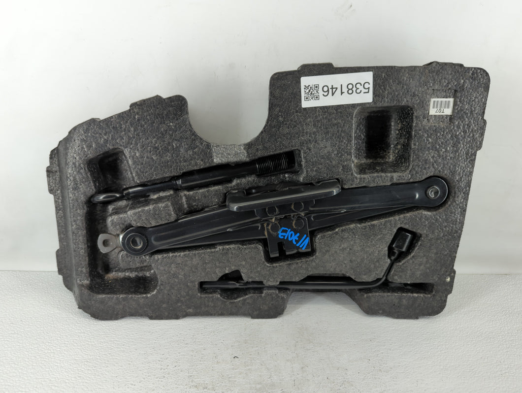 2018 Hyundai Santa Fe Spare Scissor Car Jack