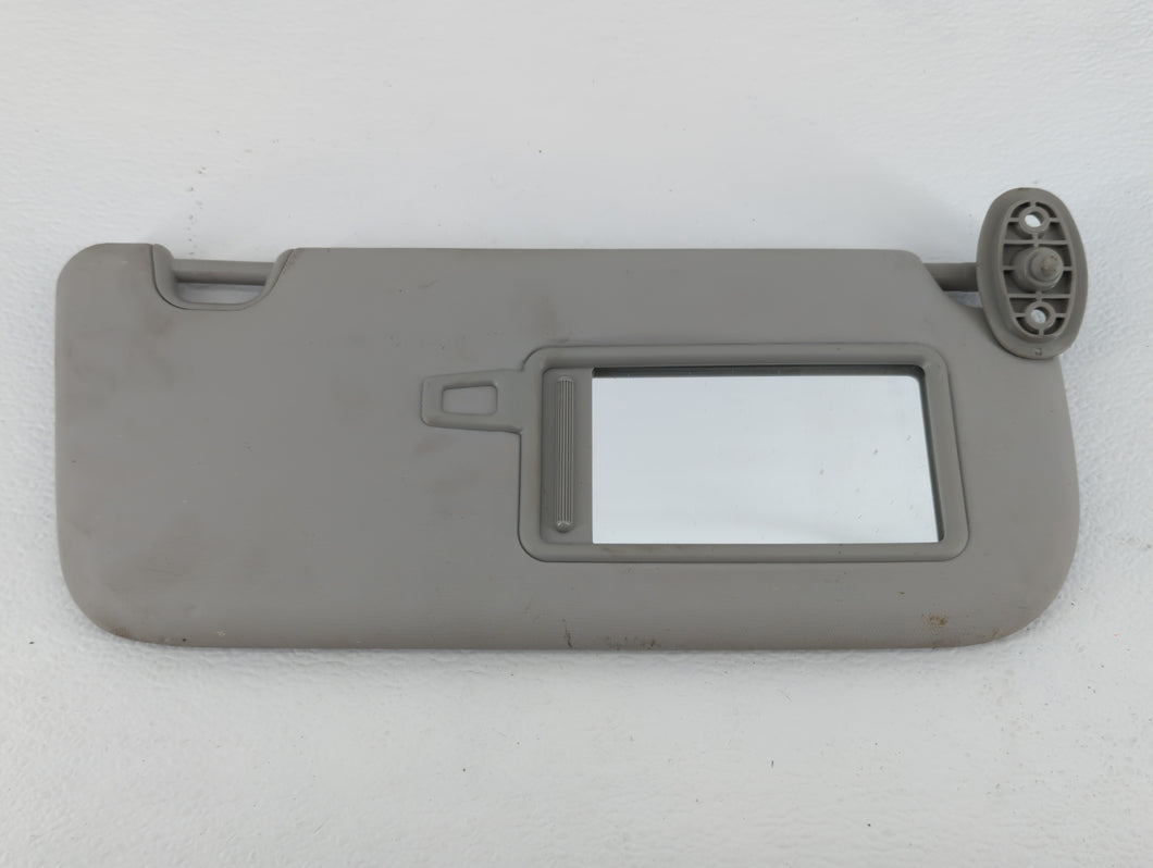 2015-2019 Kia Soul Sun Visor Shade Replacement Passenger Right Mirror Fits 2015 2016 2017 2018 2019 OEM Used Auto Parts