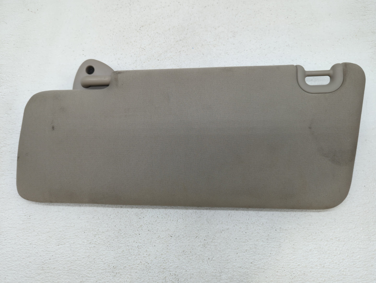 2018-2020 Lincoln Mkz Sun Visor Shade Replacement Driver Left Mirror Fits 2018 2019 2020 OEM Used Auto Parts - Oemusedautoparts1.com