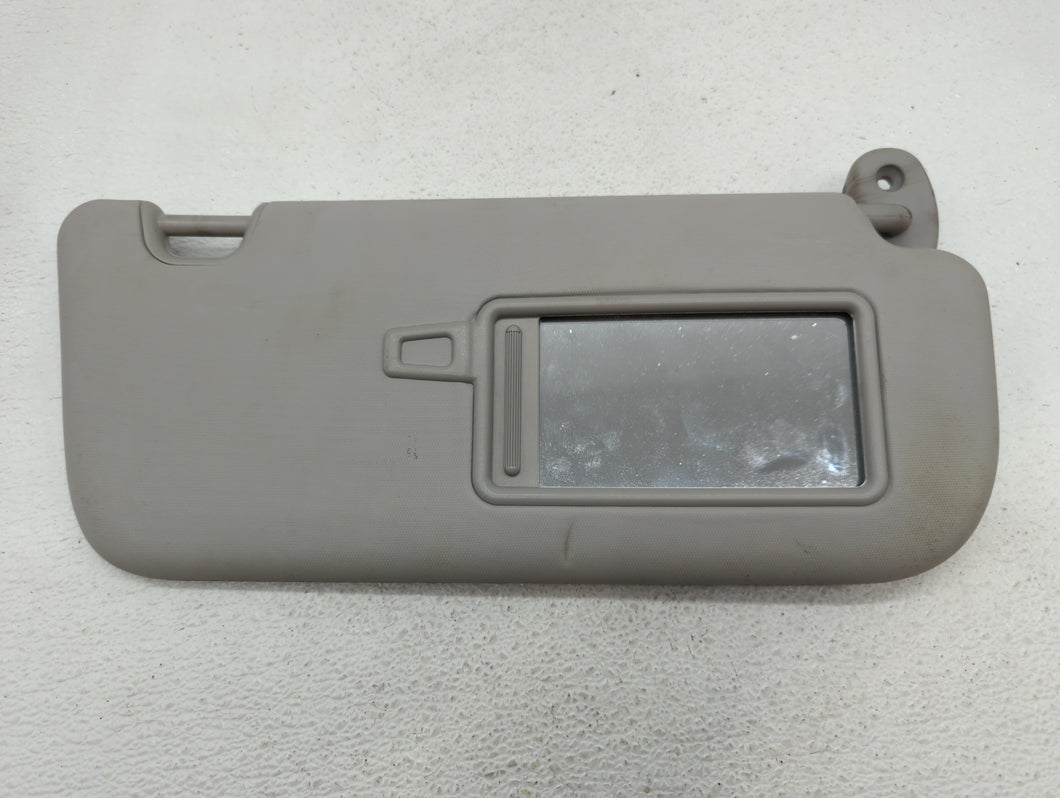 2014-2019 Kia Soul Sun Visor Shade Replacement Passenger Right Mirror Fits 2014 2015 2016 2017 2018 2019 OEM Used Auto Parts