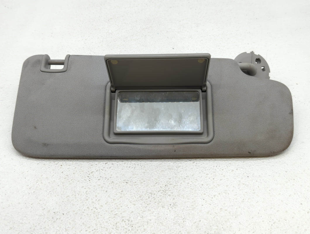 2016-2021 Chevrolet Malibu Sun Visor Shade Replacement Passenger Right Mirror Fits 2016 2017 2018 2019 2020 2021 OEM Used Auto Parts