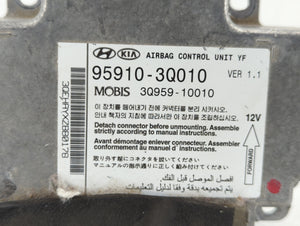 2011-2012 Hyundai Sonata Chassis Control Module Ccm Bcm Body Control