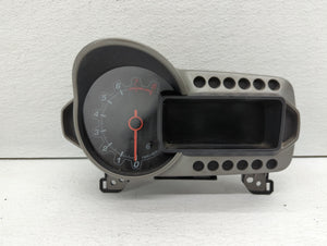 2015 Chevrolet Sonic Instrument Cluster Speedometer Gauges P/N:95271790 83800-F2U80-00 Fits OEM Used Auto Parts