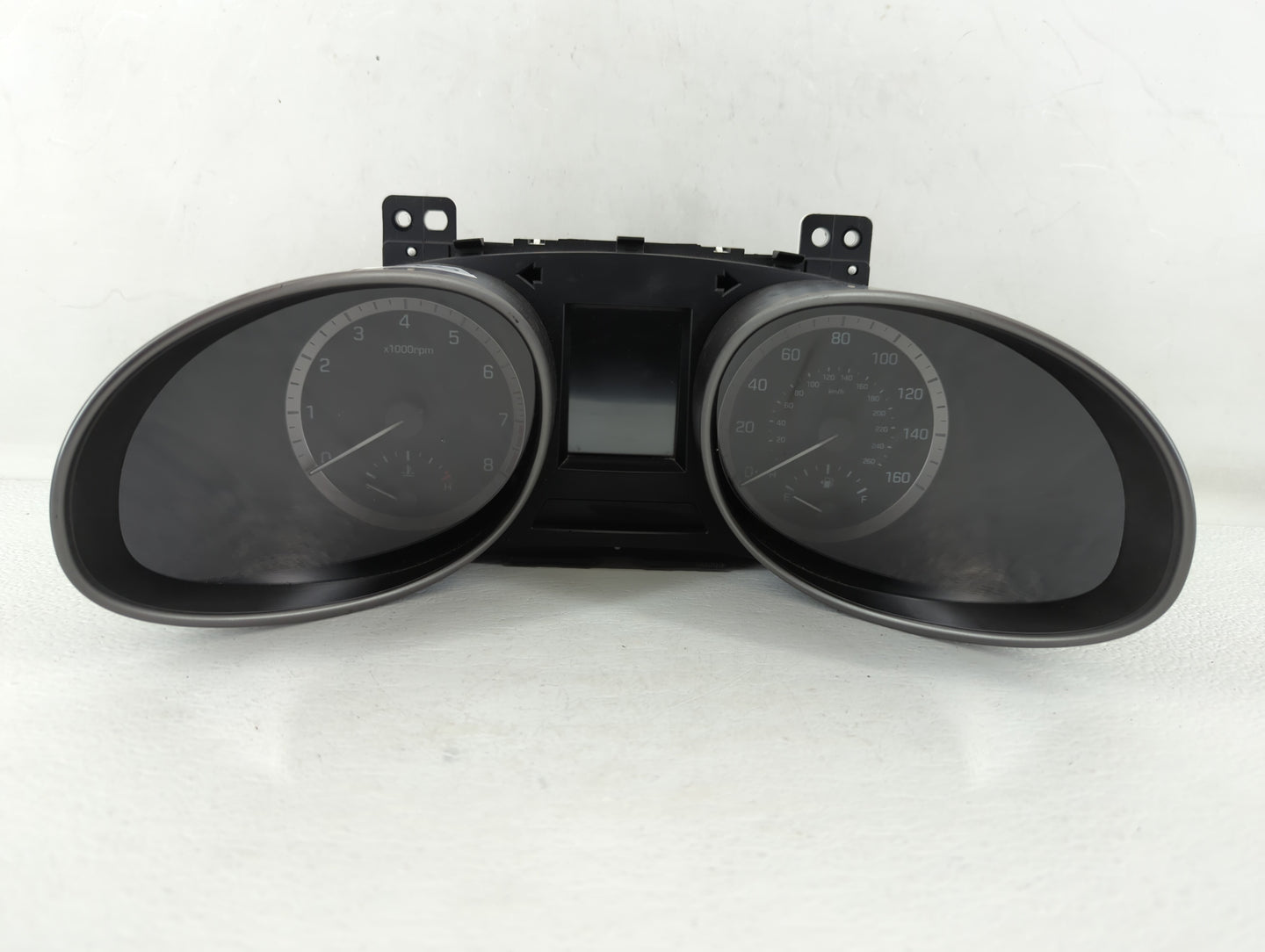 2017-2018 Hyundai Santa Fe Instrument Cluster Speedometer Gauges P/N:94021-B8110UU5 Fits 2017 2018 OEM Used Auto Parts - Oemusedautoparts1.com
